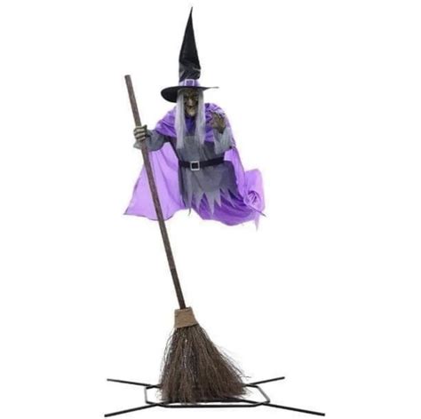 Witch who is 12 feet tall at home depot